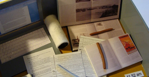 Model Desks
